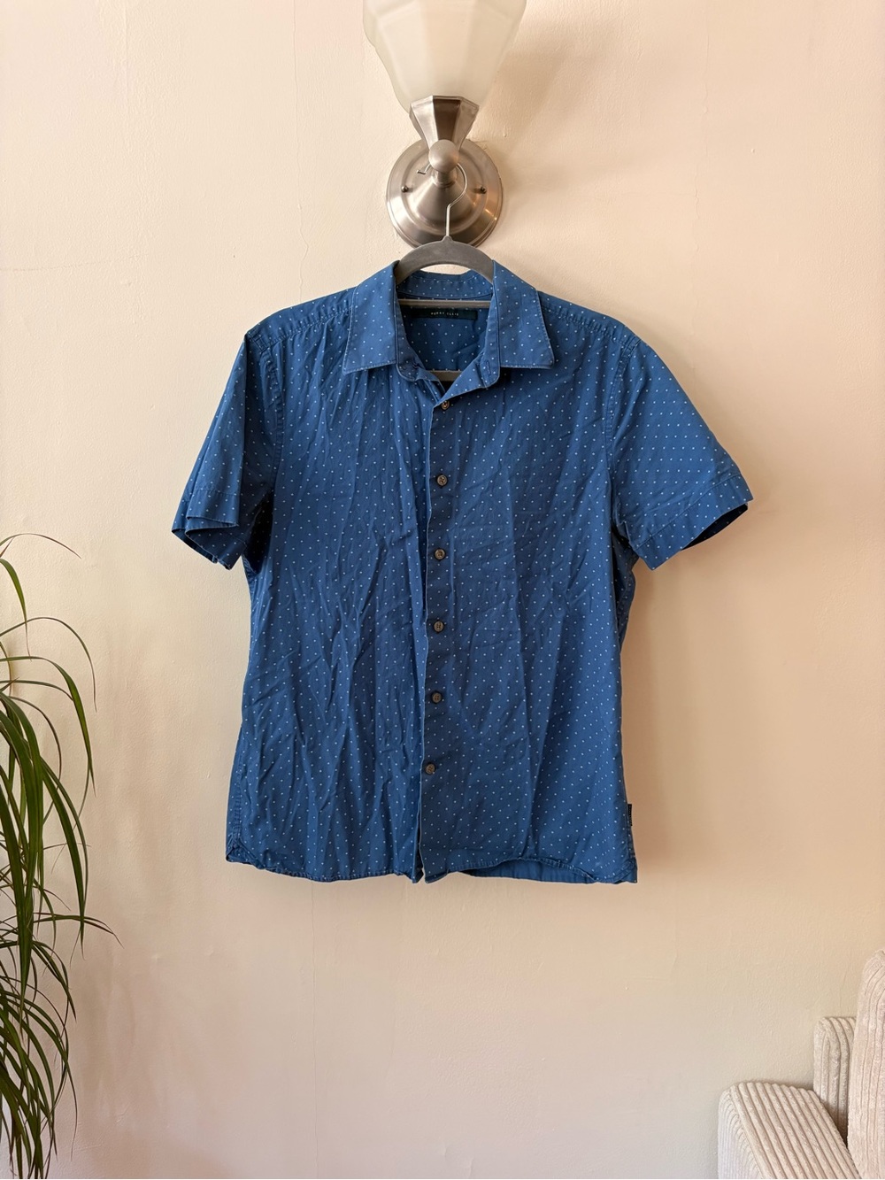 Perry Ellis Short-Sleeve Blue Dot Button-Down Shirt